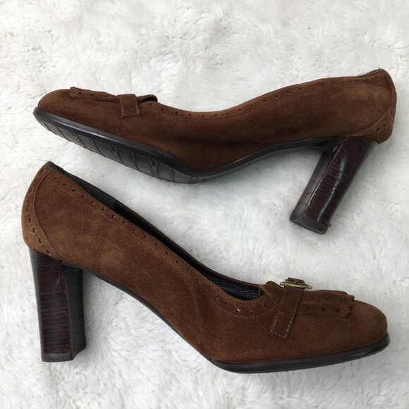 Stuart Weitzman Brown Suede Heels Size 4 1/2 - Picture 11 of 13